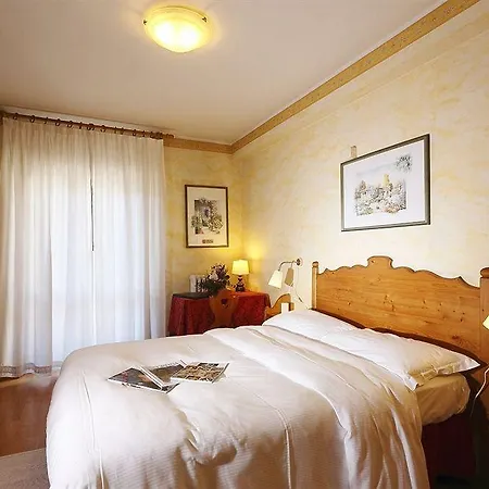Meuble Neve Hotel
