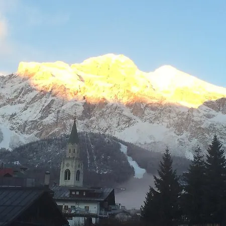 Meuble Neve Cortina dʼAmpezzo