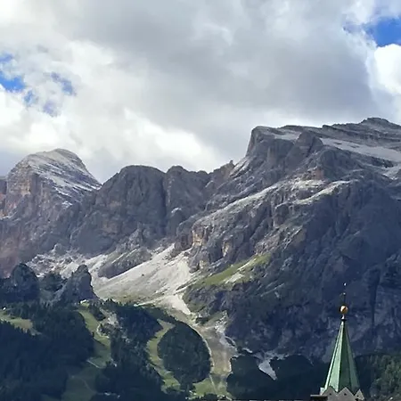 Meuble Neve Hotel Cortina dʼAmpezzo